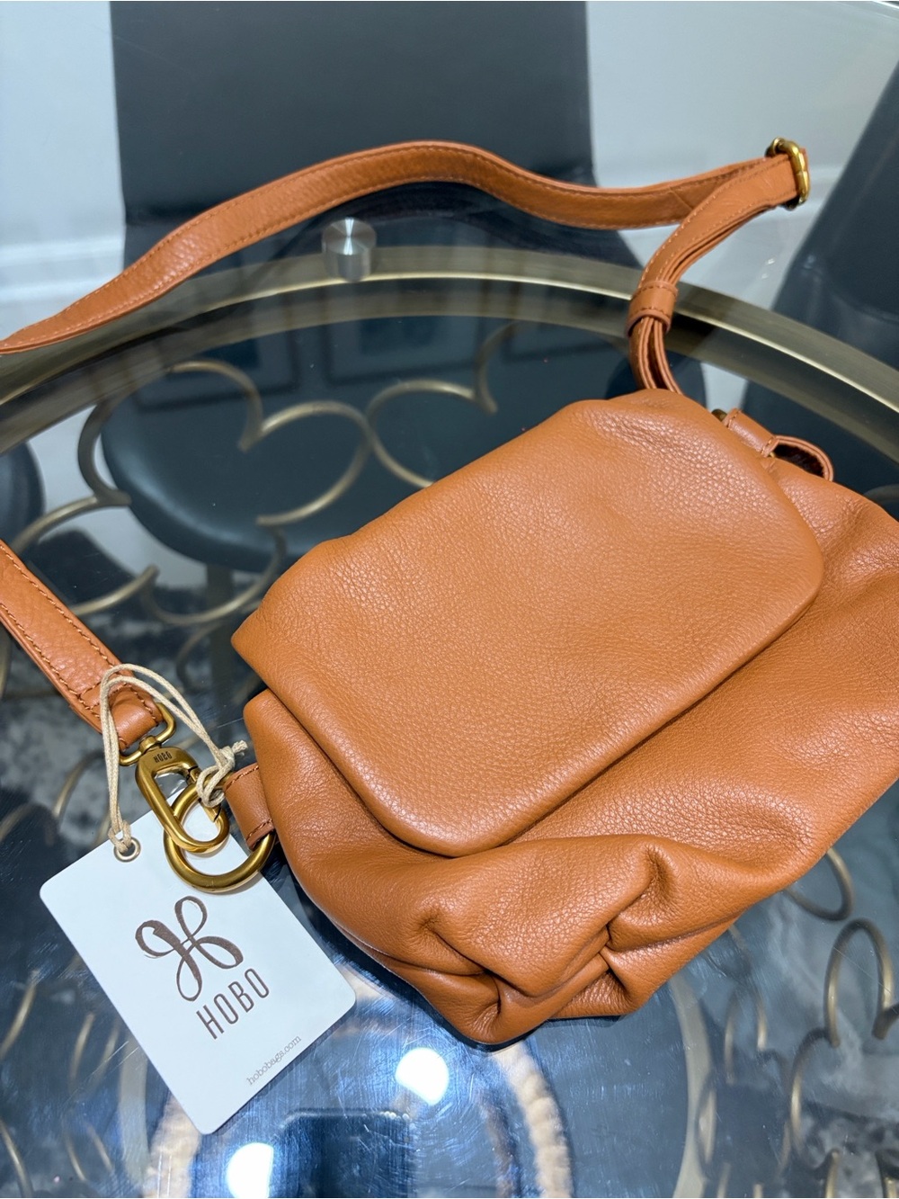 HOBO Harley Crossbody Sling